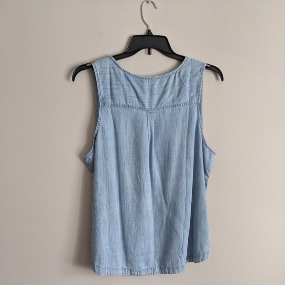 Natural Reflections (from BASSPRO SHOPS) Light Chambray Tank Top with buttons XL - Picture 4 of 14